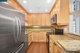 Photo #5: 41036511 Listing