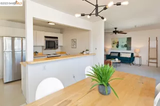 Photo #6: 41036550 Listing 