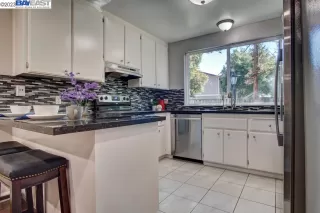 Photo #6: 41036552 Listing 