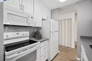 Photo #3: 41036602 Listing 