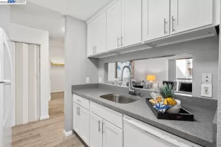 Photo #4: 41036602 Listing 