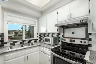 Photo #3: 41036604 Listing 