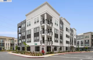 Photo #2: 41036656 Listing