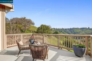 Photo #2: 41036679 Listing