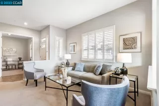 Photo #5: 41036679 Listing