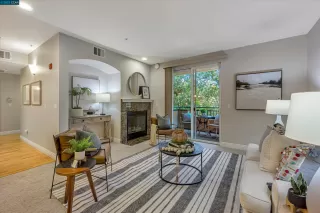 Photo #4: 41036680 Listing