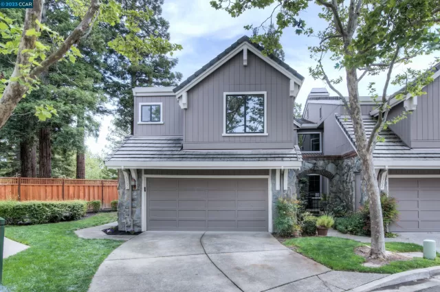 MLS: 41036716 Condo For Sale