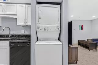 Photo #4: 41036808 Listing