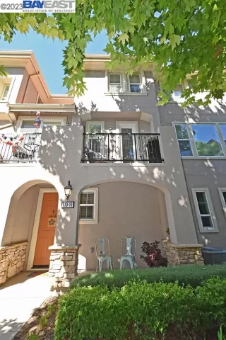 Photo #1: 41036877 Listing