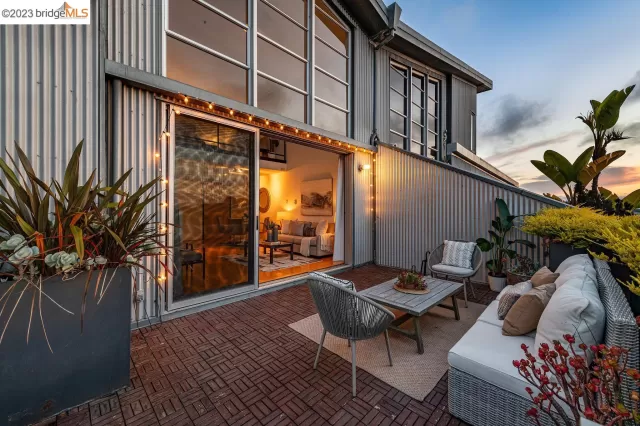 MLS: 41036899 Condo For Sale