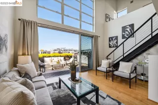 Photo #1: 41036899 Listing 