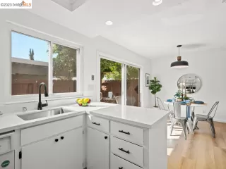 Photo #4: 41036917 Listing 