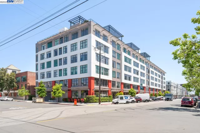 MLS: 41036941 Condo For Sale