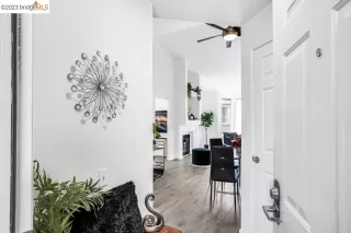 Photo #1: 41036945 Listing