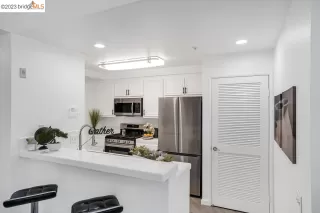 Photo #3: 41036945 Listing