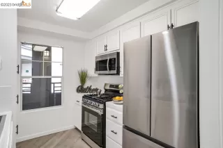 Photo #5: 41036945 Listing