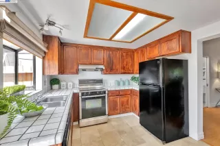 Photo #6: 41036998 Listing 