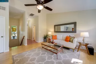 Photo #6: 41037154 Listing