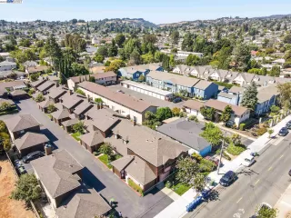 Photo #1: 41037170 Listing