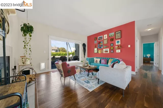 MLS: 41037188 Condo For Sale