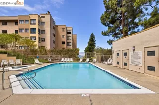 Photo #2: 41037202 Listing