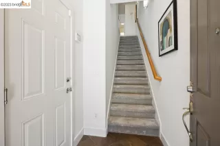 Photo #2: 41037208 Listing