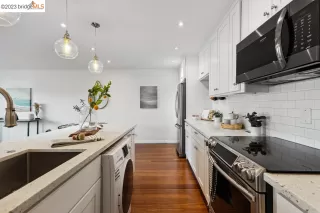 Photo #2: 41037220 Listing 