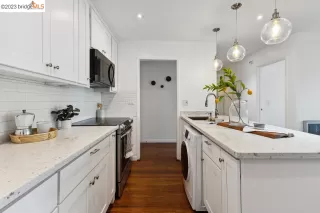 Photo #5: 41037220 Listing 