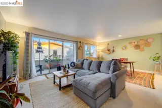 Photo #2: 41037274 Listing