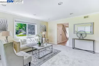 Photo #5: 41037296 Listing