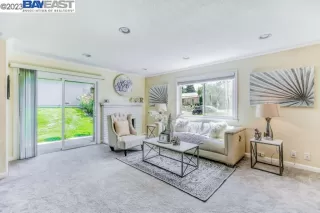 Photo #6: 41037296 Listing