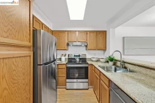 Photo #2: 41037320 Listing
