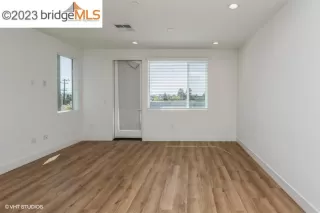 Photo #1: 41037433 Listing