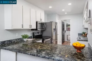 Photo #6: 41037460 Listing