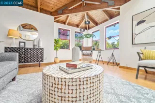 Photo #6: 41037518 Listing