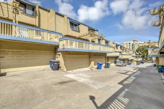 Photo #2: 41037568 Listing