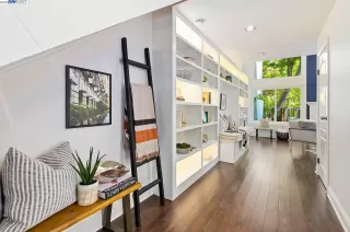 Photo #1: 41037575 Listing 