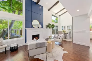 Photo #2: 41037575 Listing 