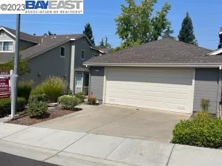 Click for more information on MLS # 41037584 : 639 PRADERIA CIR More Details about MLS # 41037584 : 639 PRADERIA CIR