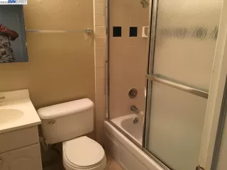 Photo #6: 41037601 Listing