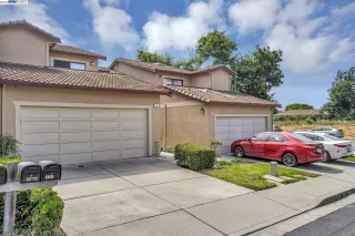 Photo #1: 41037659 Listing