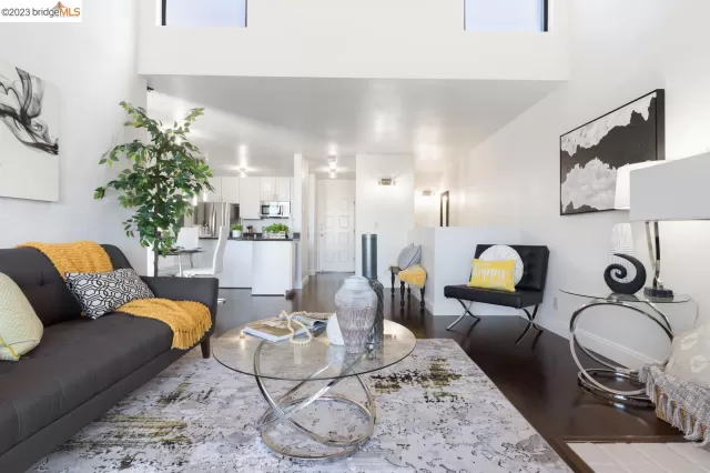 MLS: 41037727 Condo For Sale