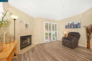 Photo #1: 41037739 Listing