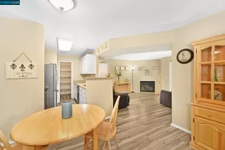 Photo #6: 41037739 Listing