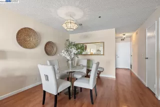 Photo #2: 41037789 Listing