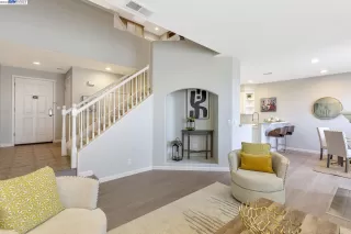 Photo #5: 41037840 Listing