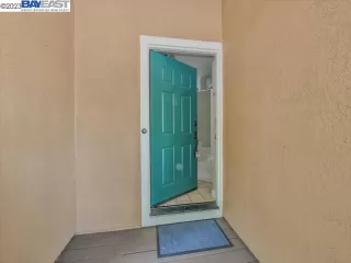 Photo #1: 41037852 Listing 