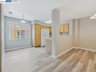 Photo #5: 41037852 Listing 