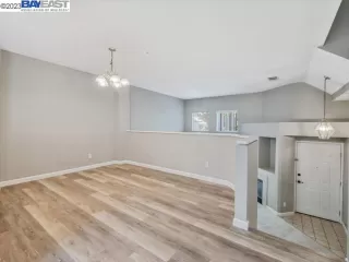 Photo #6: 41037852 Listing 