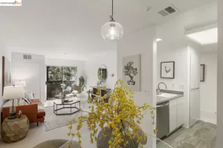 Photo #2: 41037882 Listing 